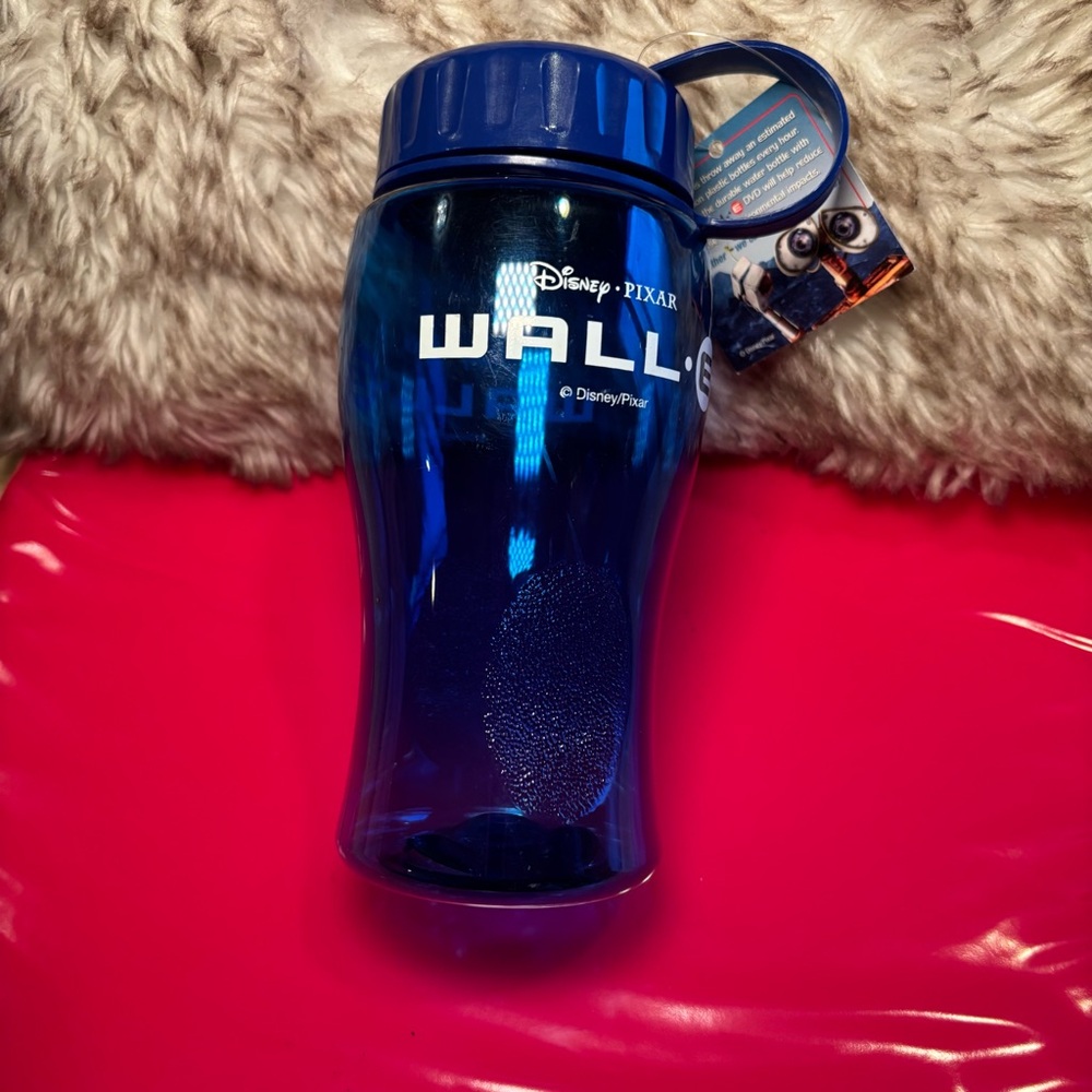 Disney Wall-E plastic blue water bottle 6”